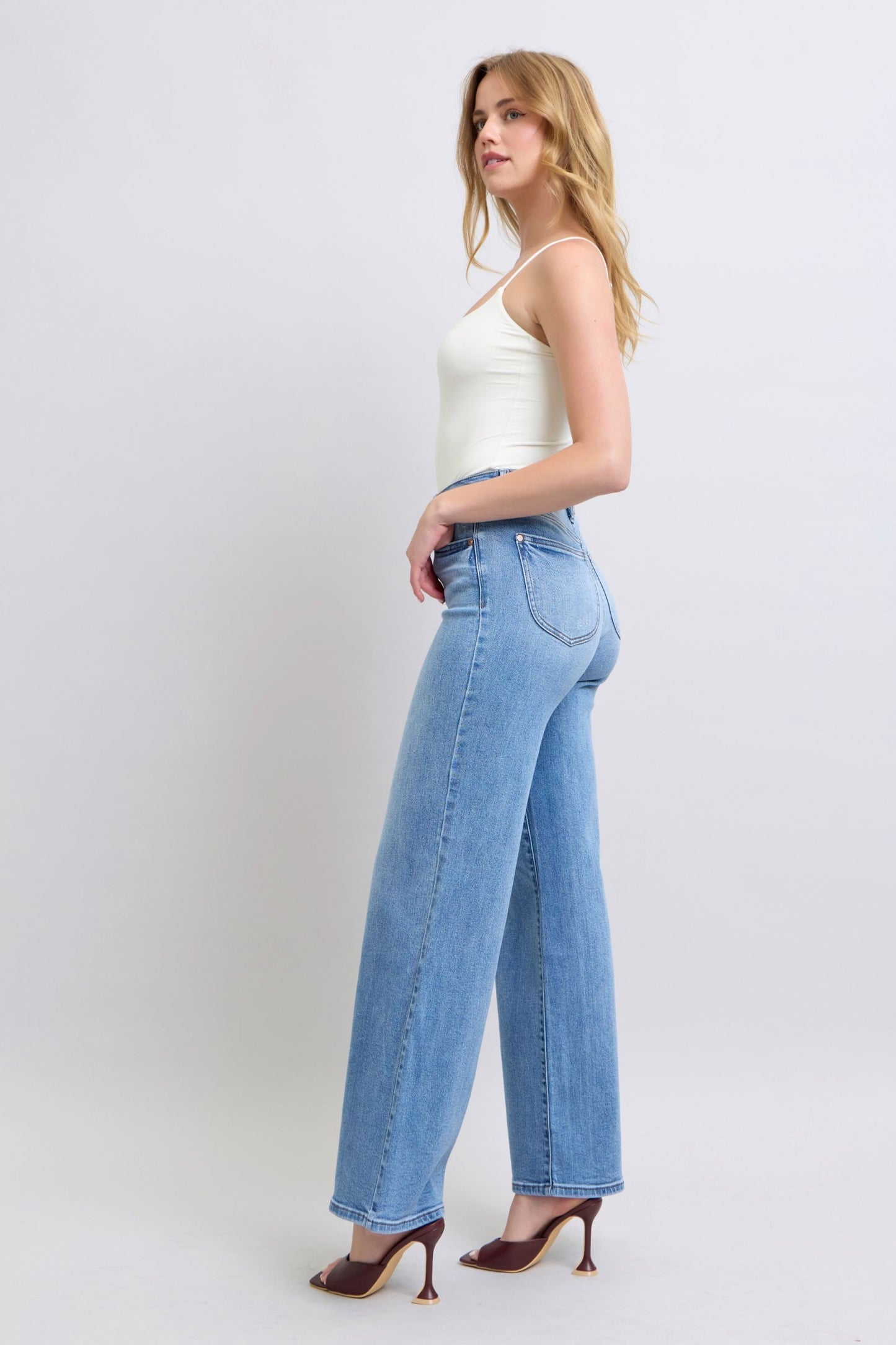 Judy Blue Modern Throwback High Waist Vintage Wash Wide Leg Jeans