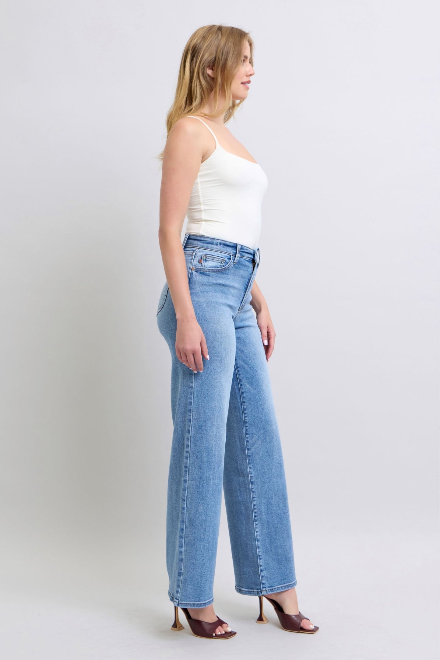 Judy Blue Modern Throwback High Waist Vintage Wash Wide Leg Jeans